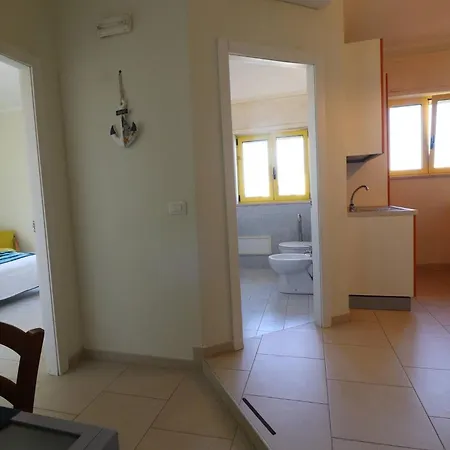 Casa Fedra, By The Sea In アパート