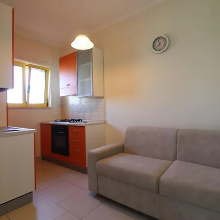 Casa Fedra, By The Sea In アパート