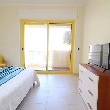 公寓 Casa Fedra, By The Sea In